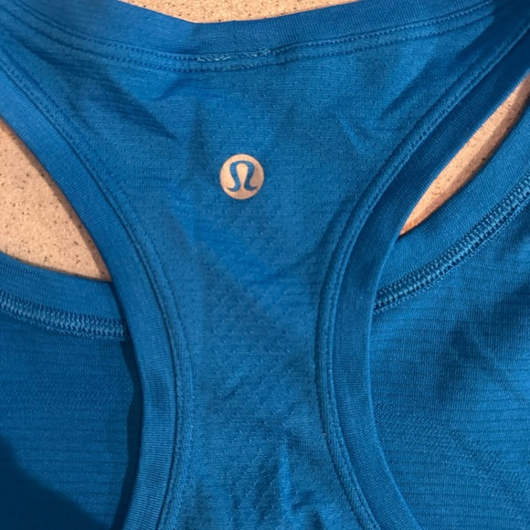 Electric Blue Lululemon Tank Top - Race Length Size 10 - Picture 3 of 4